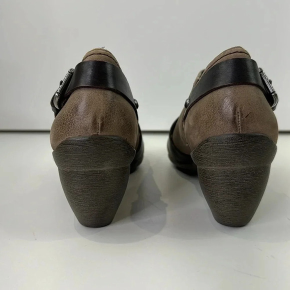 El Rino Tan Leather Heeled Ankle Booties - Picture 6 of 10